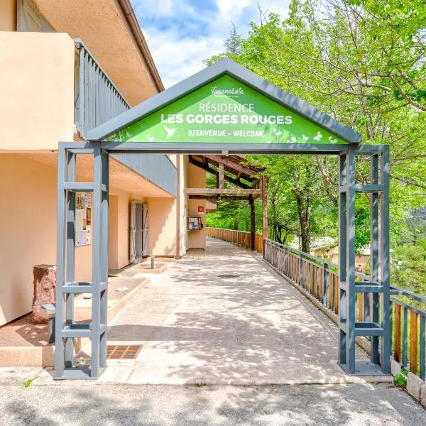 戈格斯拉基斯度假原住酒店，位于吉洛梅的酒店