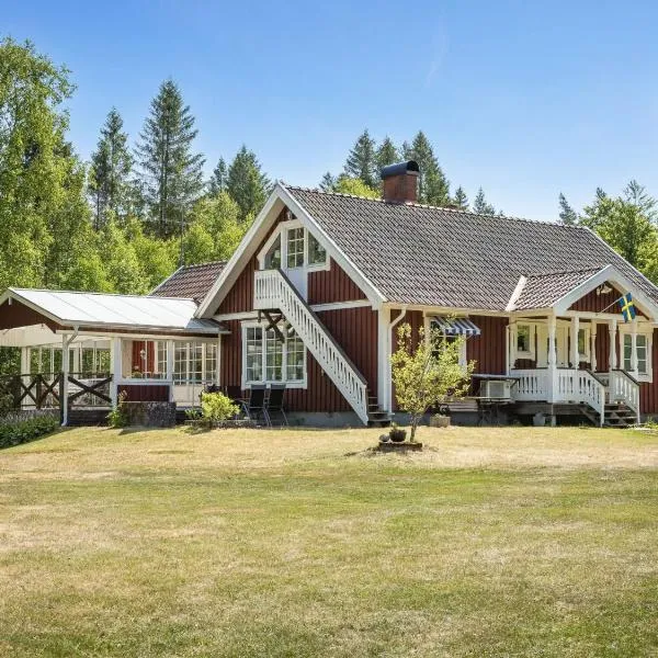 Holiday Home Vänneböke by Interhome，位于Strömsnäsbruk的酒店