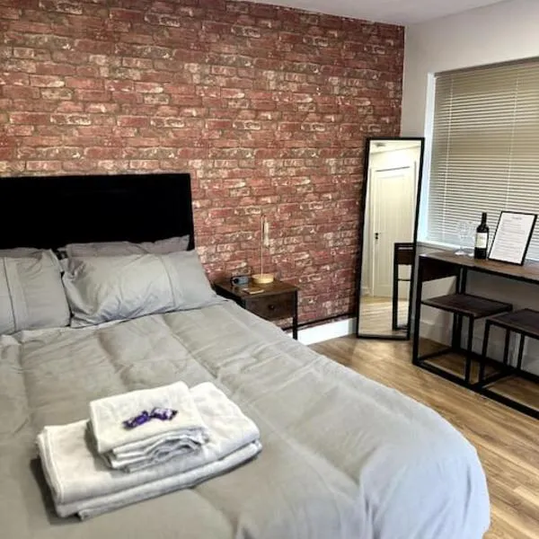 Perfect stay with Dallas Studio，位于海斯的酒店