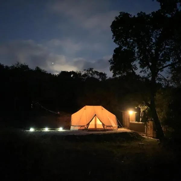 Private Eco Glamping in Aljezur Alfambras，位于阿尔热祖尔的酒店