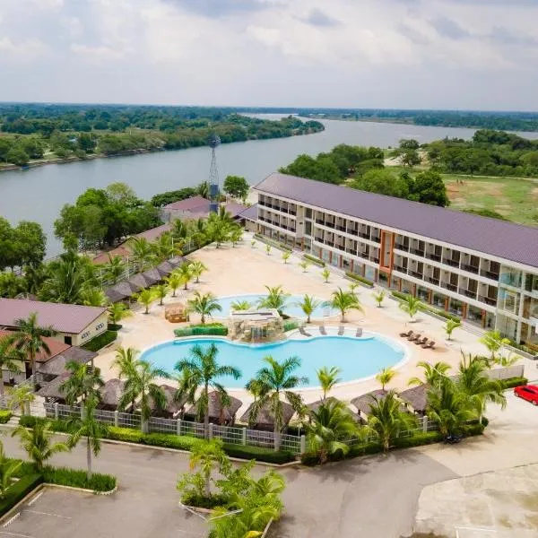 River Palm Hotel and Resort powered by Cocotel，位于Balayong的酒店