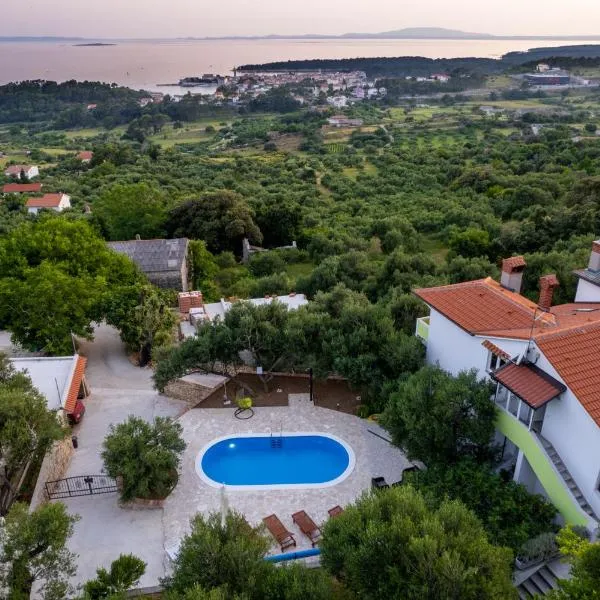 Apartmani Pero Dido，位于拉布的酒店