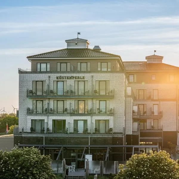 Küstenperle Strandhotel & Spa，位于Hedwigenkoog的酒店