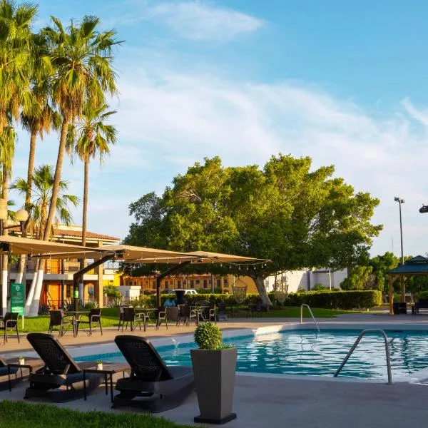 克罗尼尔墨西卡利酒店，位于墨西卡利的酒店