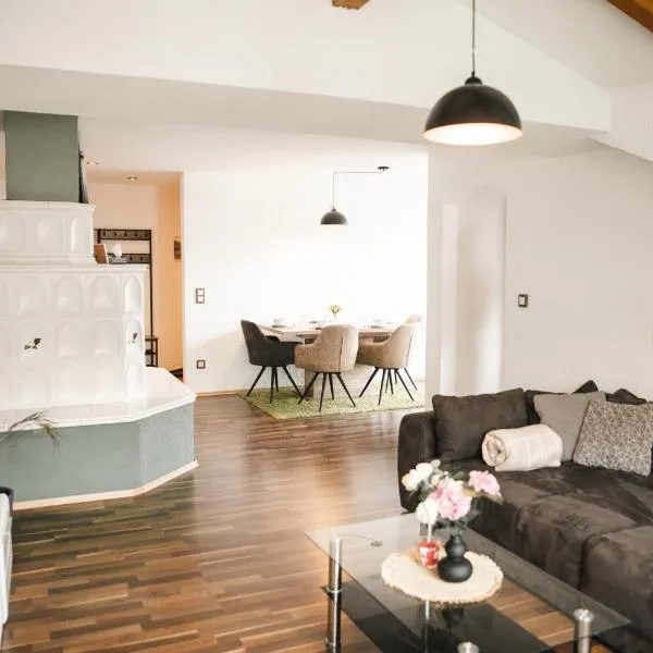 Modernes Apartment mit Top Ausstattung und Kamin im Oberpfälzer Seenland，位于布鲁克的酒店