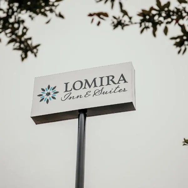 Lomira Inn and Suites，位于Campbellsport的酒店