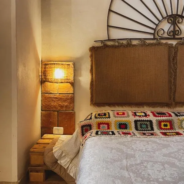 Novecento Room and Breakfast Puglia，位于丽都阿佐罗的酒店