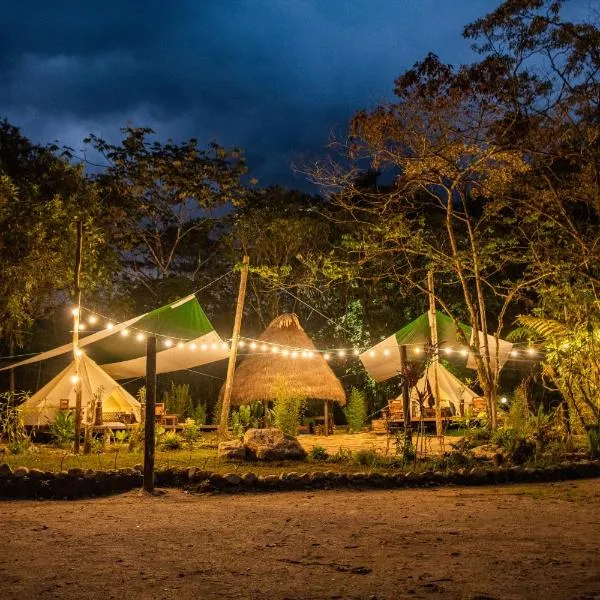 Finca de la Vaca - Glamping & Camping，位于Río Negro的酒店