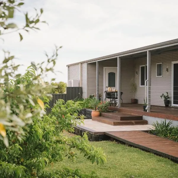 The Mains Guest House 2 Bedroom Farm Stay，位于Corrigin的酒店