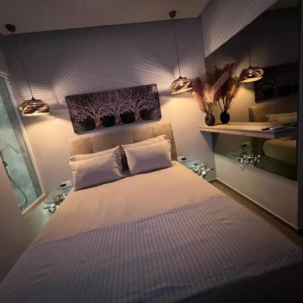 Supreme Secret Suite，位于亚历山德鲁波利斯的酒店