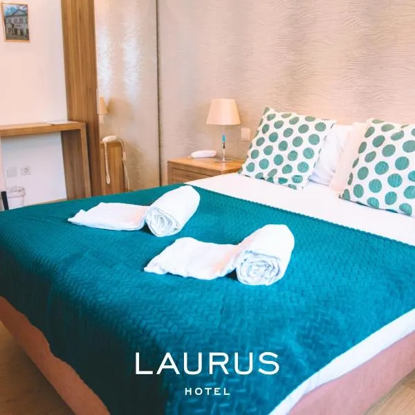Laurus Hotel，位于阿雷亚布兰卡海滩的酒店