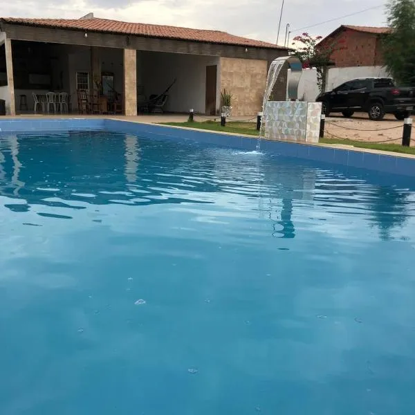 Casa privado com 3 quartos e piscina，位于Logradouro的酒店