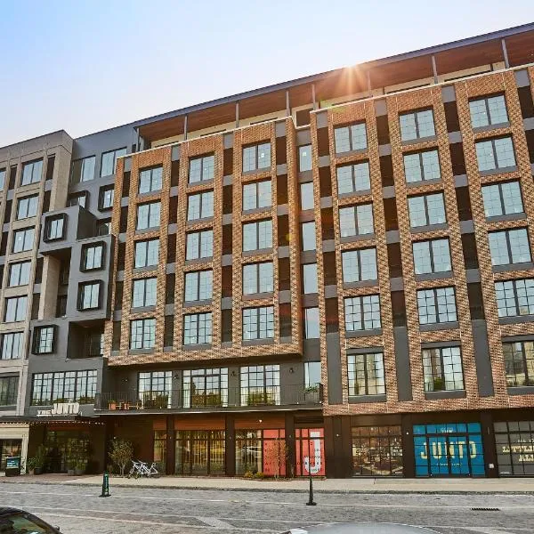 The Junto Hotel，位于哥伦布的酒店