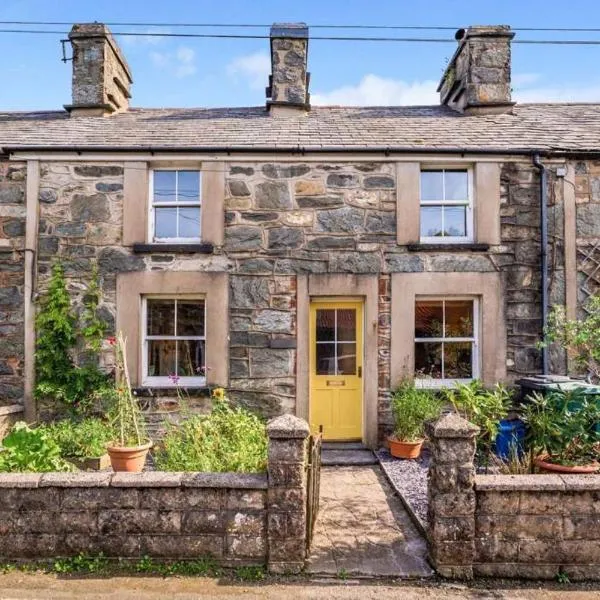 Stunning 2 bedroom cottage in Penmachno near Betws y Coed，位于巴拉的酒店