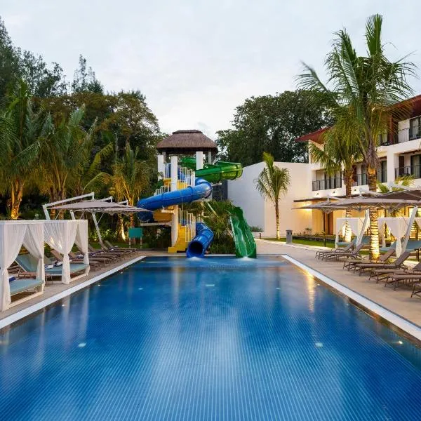 Ocean's Creek Beach Hotel，位于Amitié的酒店