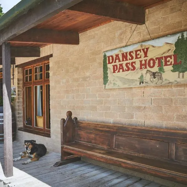 The Danseys Pass Hotel，位于Ranfurly的酒店