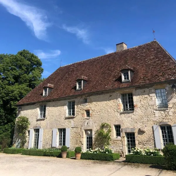 La grand' maison，位于Saint-Just的酒店