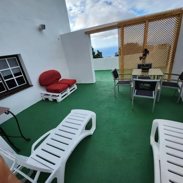 El Hierro-frontera casa rural la montaña，位于Sabinosa的酒店
