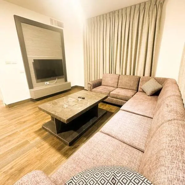 central apartment for rent 25，位于Umm Uthainah的酒店