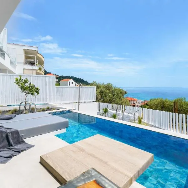 Mythodea Prive Luxury Suites，位于克里斯阿穆迪亚的酒店