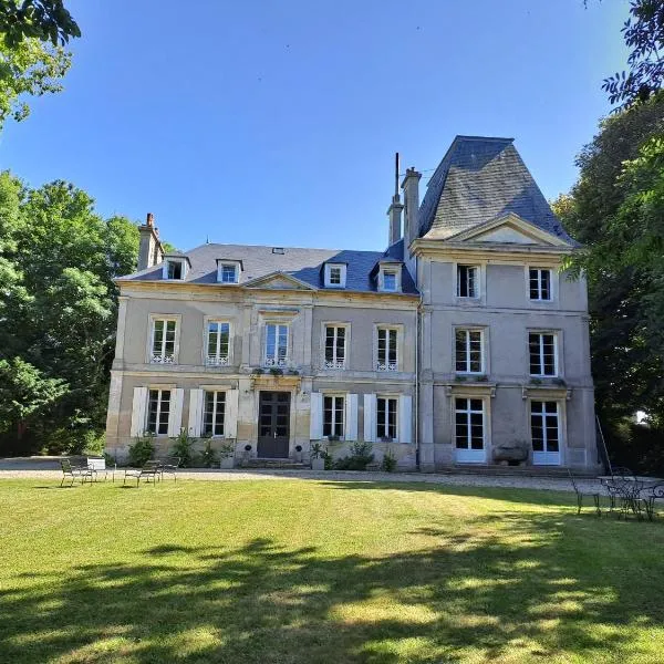 La Maison Pelloquin，位于Bernières-sur-Mer的酒店