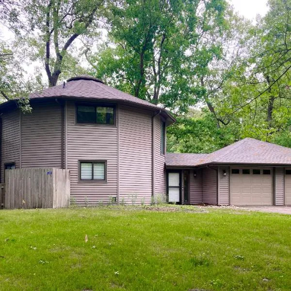 The Tulip Tree House，位于新布法罗的酒店
