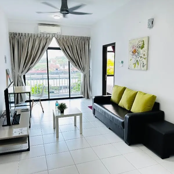 J&R Homestay Johor Bahru near Austin Southkey CIQ Singapore，位于Kangkar Teberau的酒店