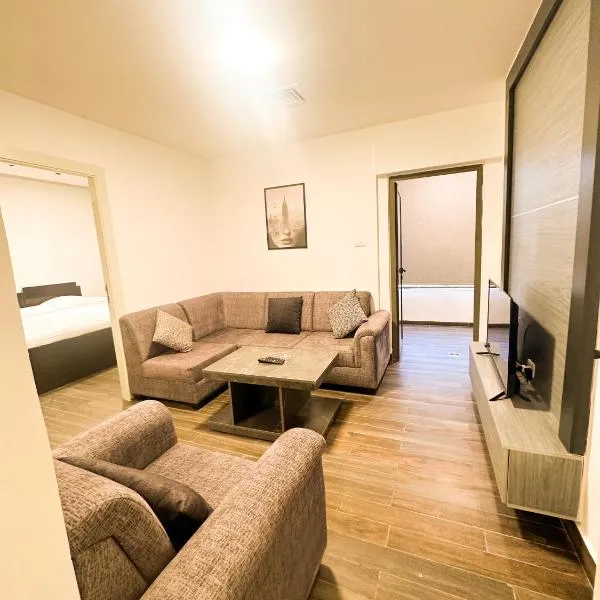 central apartment for rent 27，位于Umm Uthainah的酒店