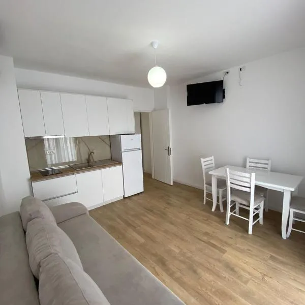 Borsh apartments，位于博尔什的酒店