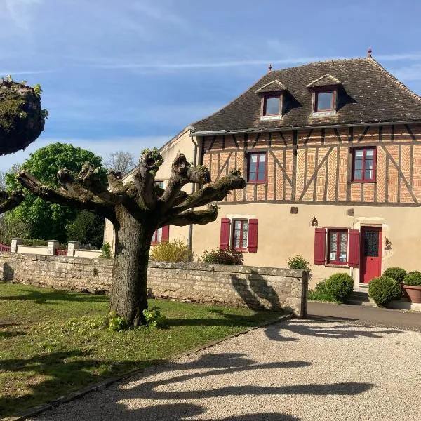 Jan's place in Burgundy，位于杜河畔凡尔登的酒店
