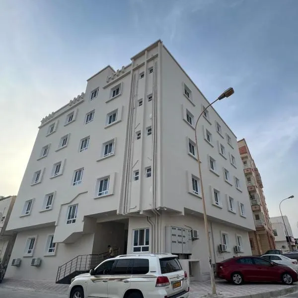 Red 8 - OKAAD，位于塞拉莱的酒店