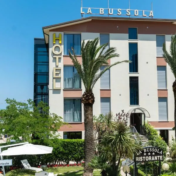 Hotel La Bussola，位于奥托纳的酒店