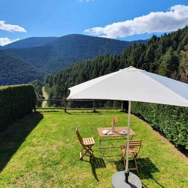 Apartament el mirador de la Cerdanya，位于努奇堡的酒店