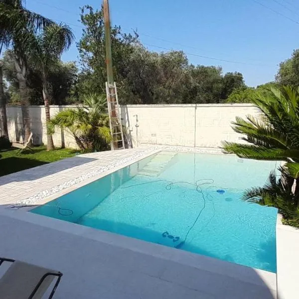 Villa con piscina Aria di sole，位于弗兰卡维拉丰塔纳的酒店