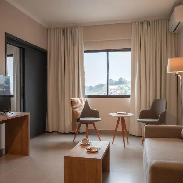 Like Design Hotel Rivera，位于Cerro Caqueira的酒店