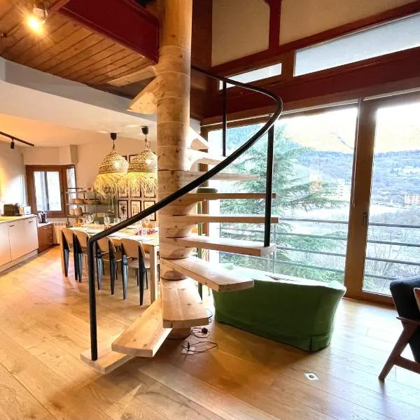 Tuca - Triplex Priviletge con encanto，位于维耶拉的酒店