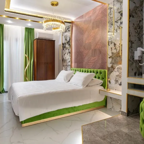 Pela Veranda Exquisite Suites，位于新马尔马拉斯的酒店