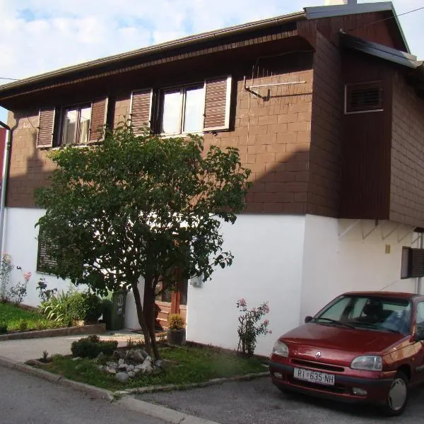 Apartments Maroflin，位于科尔尼鲁格的酒店