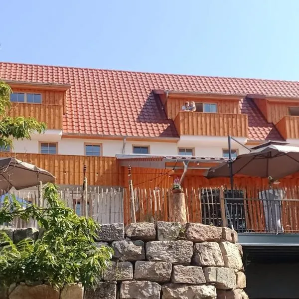 Lana Salta Alpakas - Gemütliche Ferienwohnungen auf dem Bauernhof，位于Murrhardt的酒店
