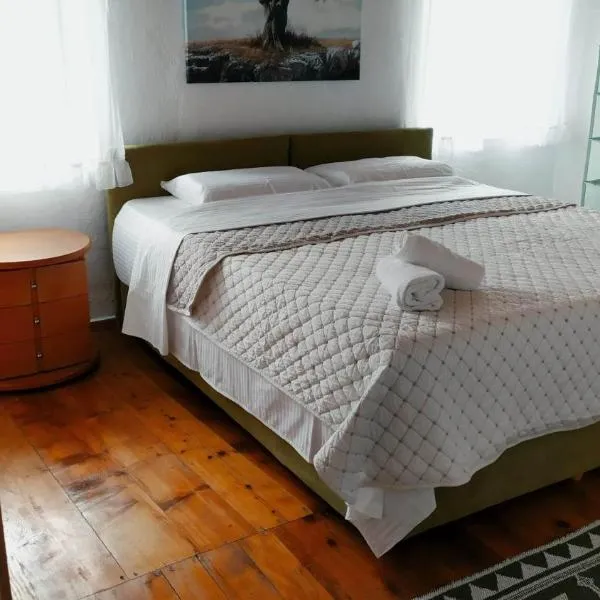 Peter's traditional house，位于锡基亚的酒店