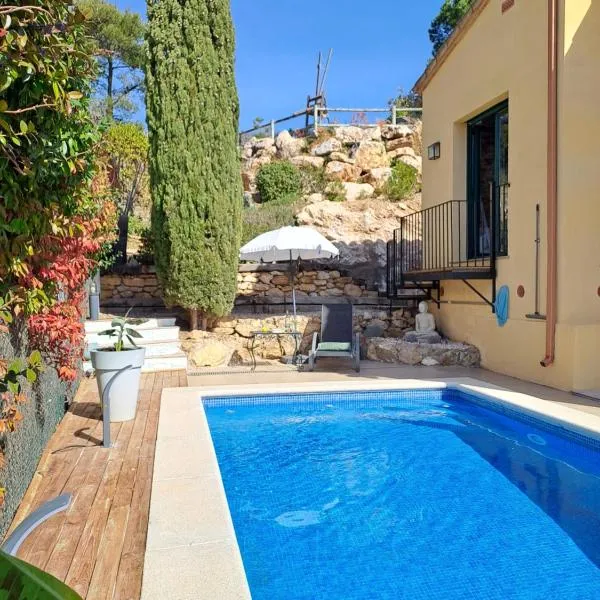 Casa de la Luna Begur，位于巴古尔的酒店