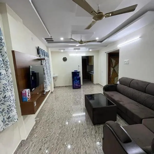 Servostay New 2 BHK Fully Furnished Near Beach in Vizag - 3rd Floor，位于维沙卡帕特南的酒店