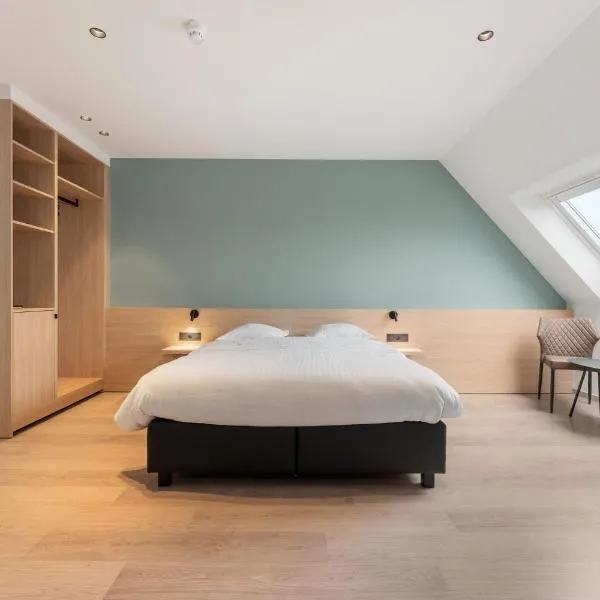 Hof Ter Molen - Luxe kamer met privé badkamer，位于迪克斯梅德的酒店