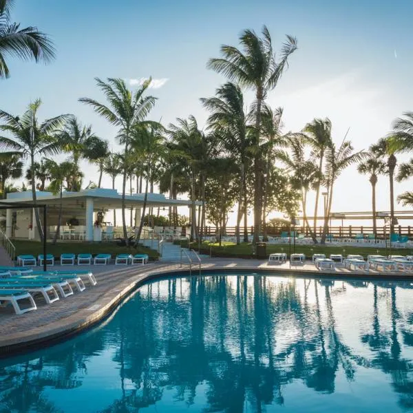 Riu Plaza Miami Beach，位于Fisher Island的酒店