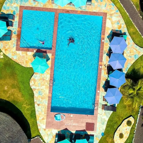 Lemon Beach Resort，位于Ampeni的酒店