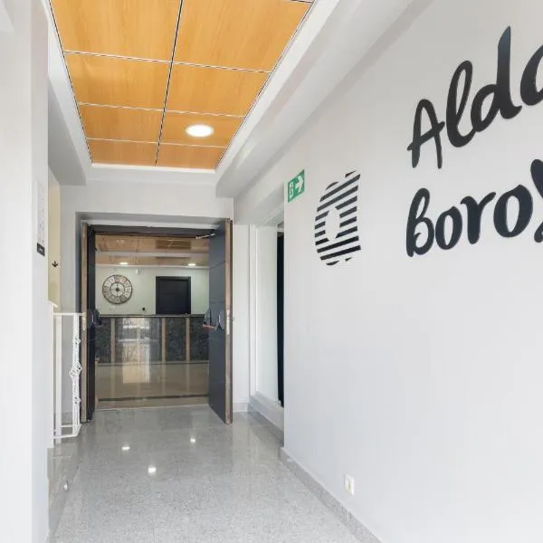 Hotel Alda Borox，位于瑟森纳诺沃的酒店