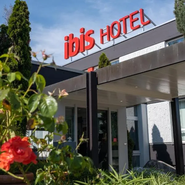 纳沙泰尔3宜必思酒店，位于Haut-Vully的酒店