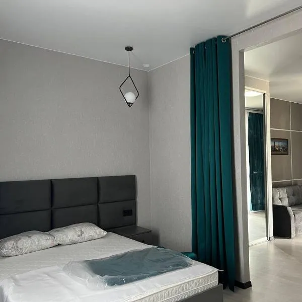VIP HOTEL ZATOKA，位于卡罗利诺-布加兹的酒店