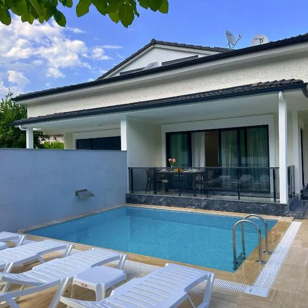 HACI BEY VİLLALARI，位于凯麦尔的酒店