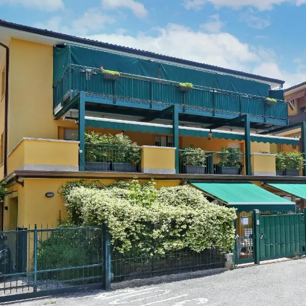 3V apartments Bardolino，位于巴多利诺的酒店